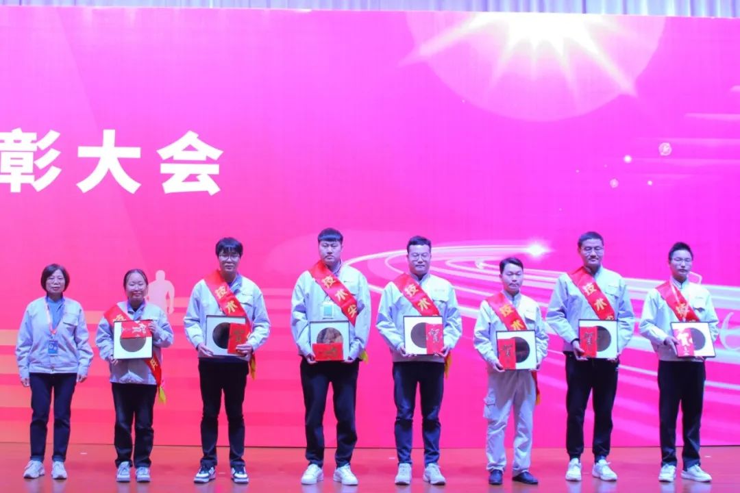 07ad49ac-5570-4e3f-92bf-6622594cd96a