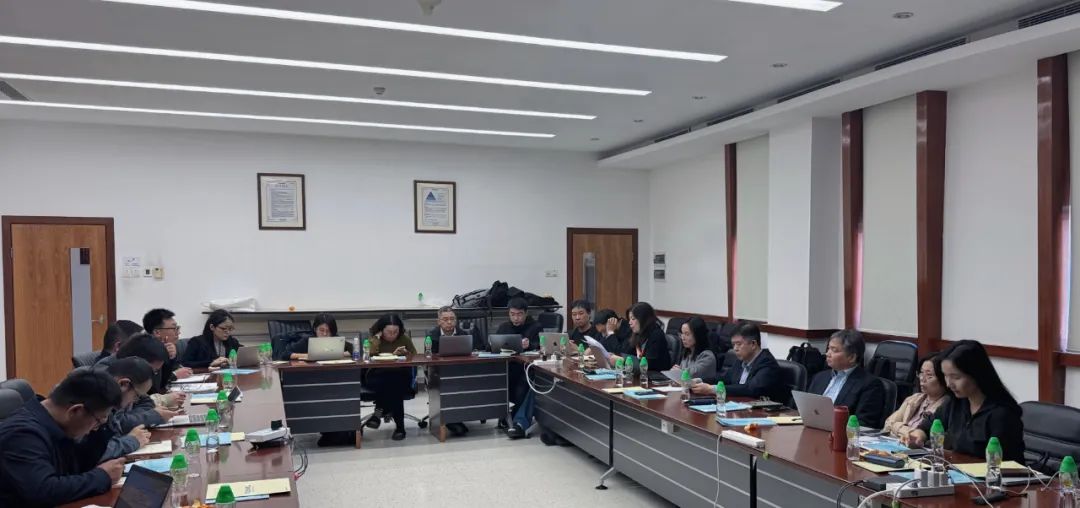 82e31371-6180-4a7f-9f38-18a458bfedea