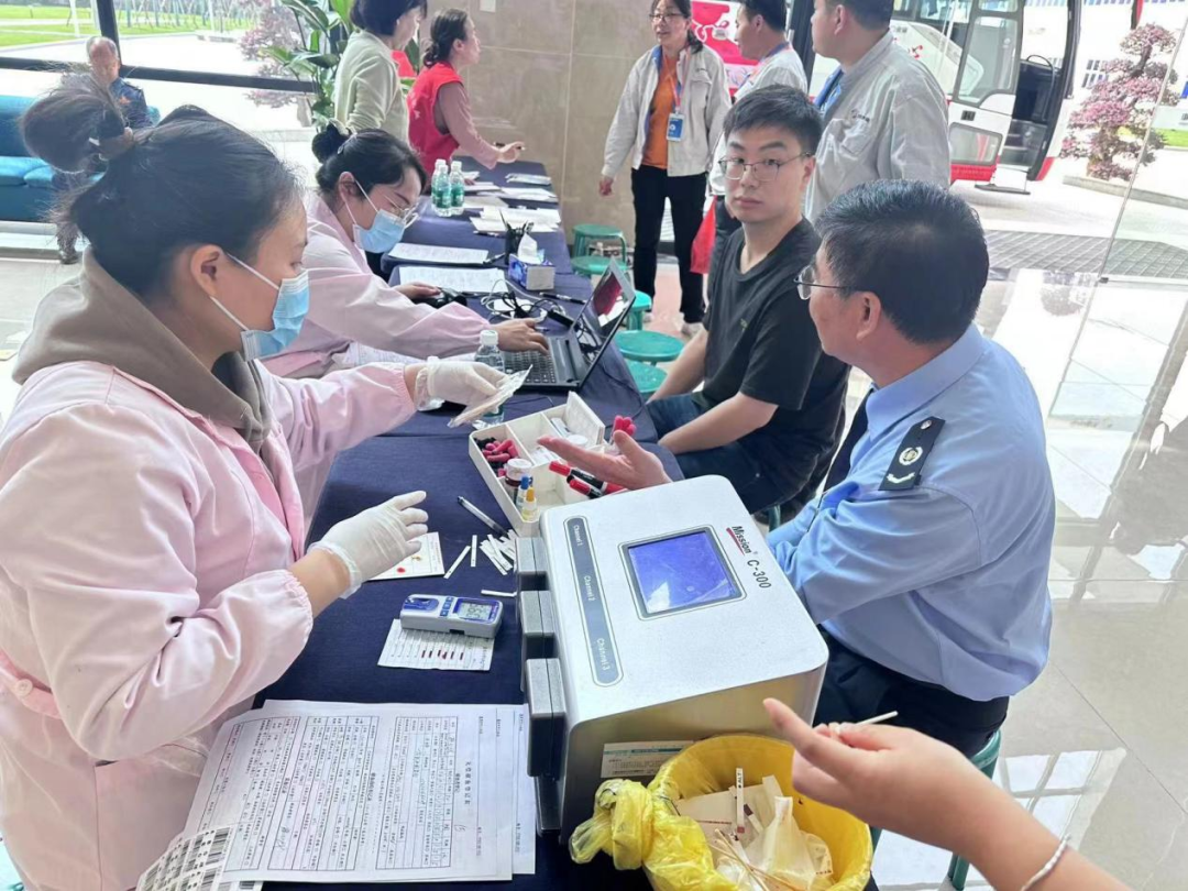 9244b112-f930-4ac8-b202-2bfce398813a