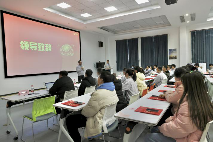 b6670e16-874a-4d4e-a6a9-0f21ff137d9e