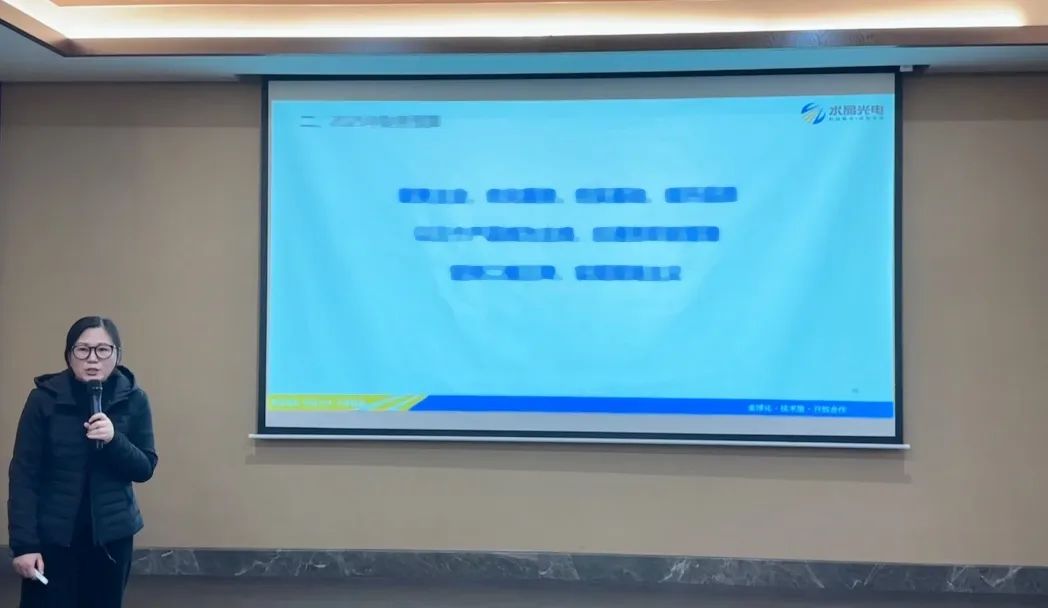 e7b9cfcd-8b1a-4c16-a5da-1336735b6186