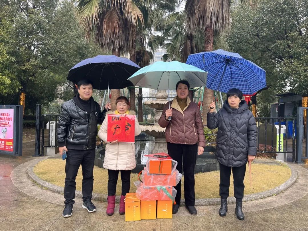 fb2f6ce4-6406-4cca-b08f-03693bb011a8