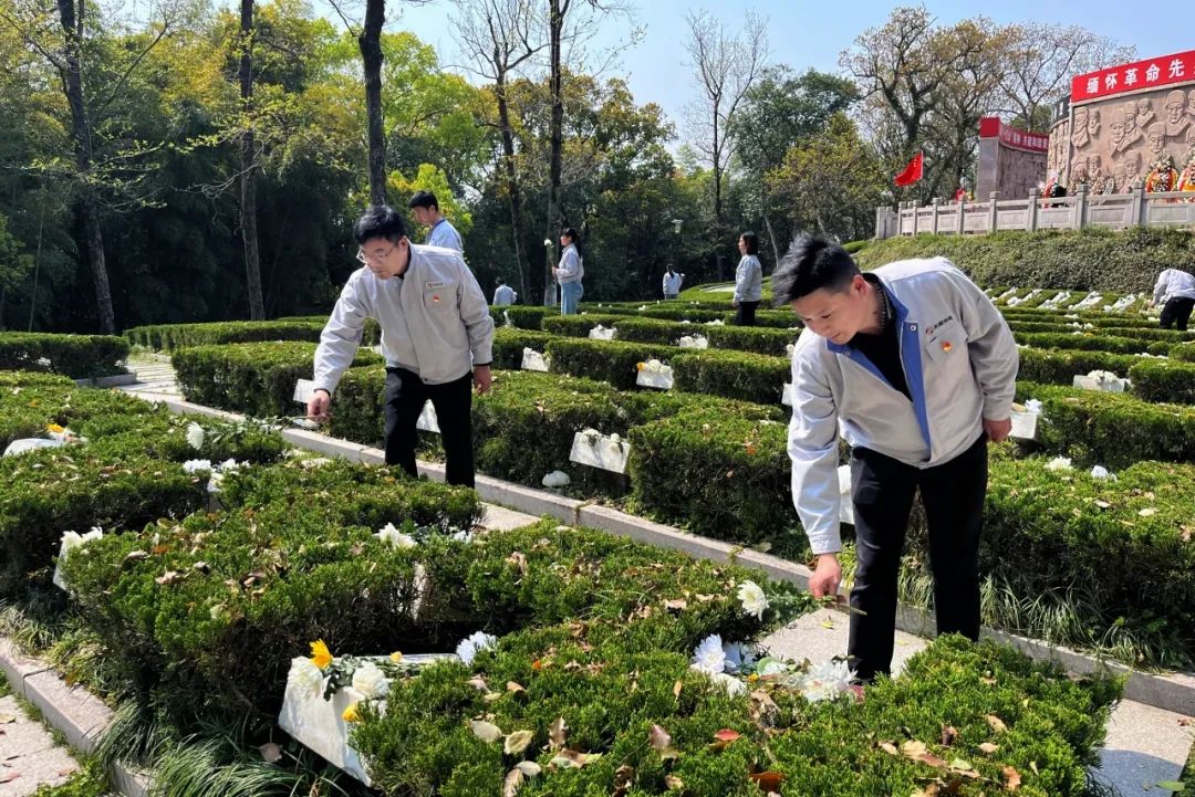 6389079989483714875892364