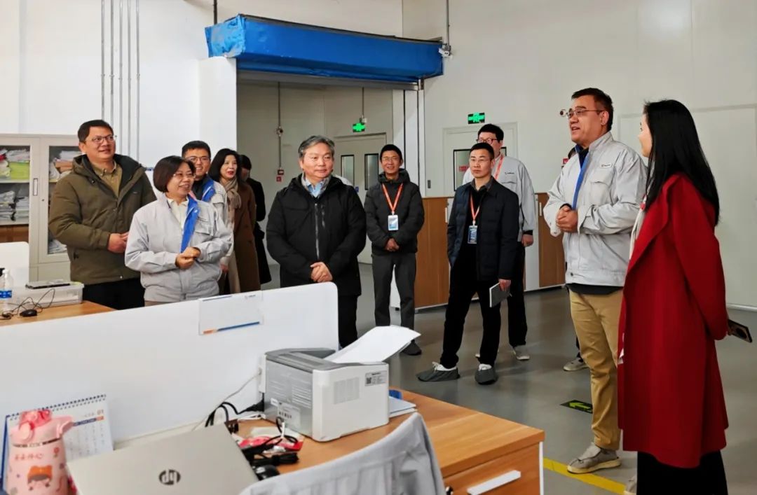 6389080045296153801708611